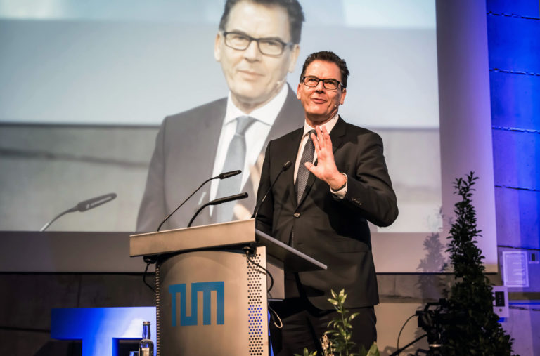 BM Dr. Gerd Müller