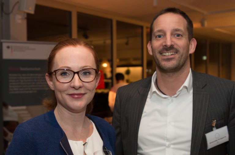 Eva Gauß, Alexander Knipperts