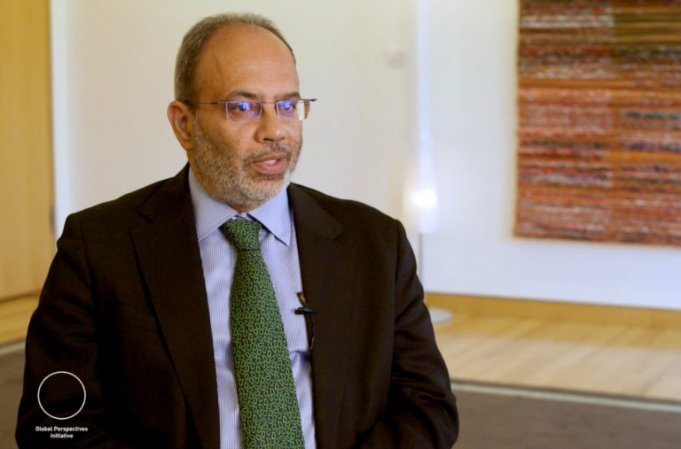 Dr Carlos Lopes