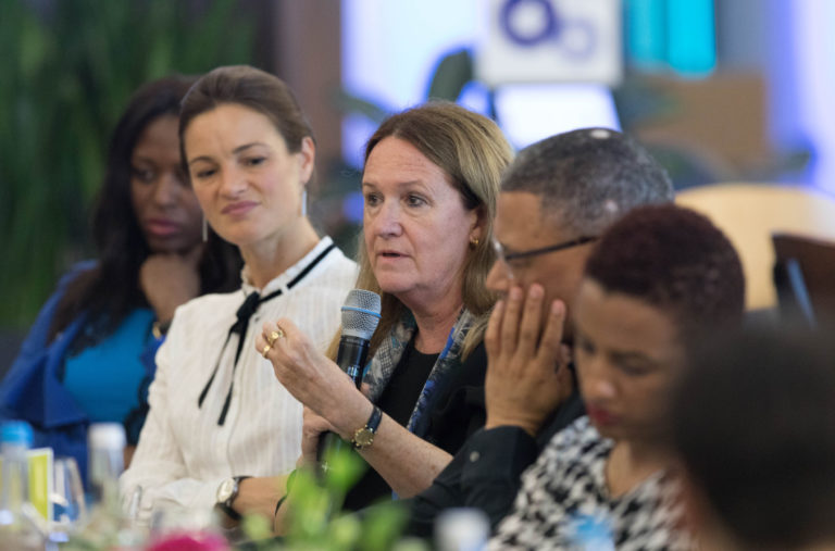 Bienvenue Angui, Dr. Anna Herrhausen, Dr. Ingrid-Gabriela Hoven
