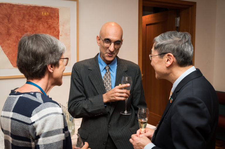 Dr Gisela Schneider, Dr Tom Catena, Prof. John Eu-Li Wong