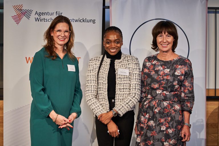 Carolin Welzel, Olaedo Osoka, Dr. Ingrid Hamm
