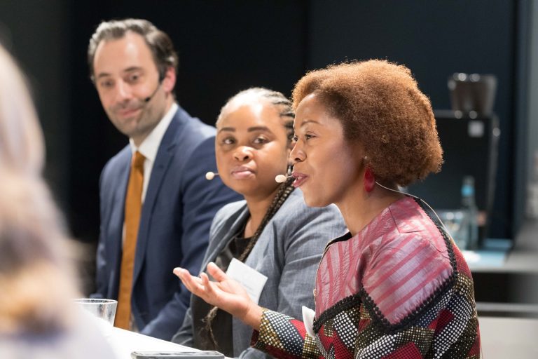 Benjamin Knödler, Leago Takalani, Pauline Koelbl